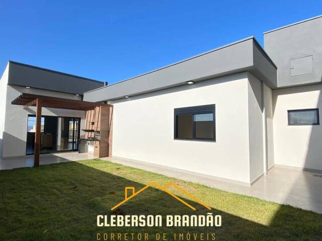 #19 - Casa para Venda em Pouso Alegre - MG