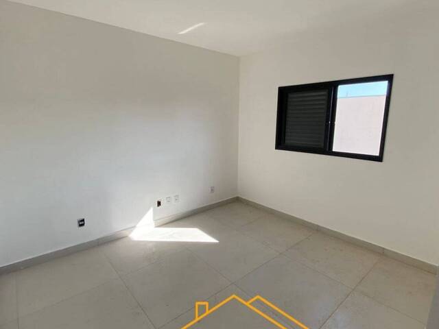 #33 - Apartamento para Venda em Pouso Alegre - MG - 2