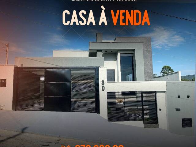 #72 - Casa para Venda em Pouso Alegre - MG