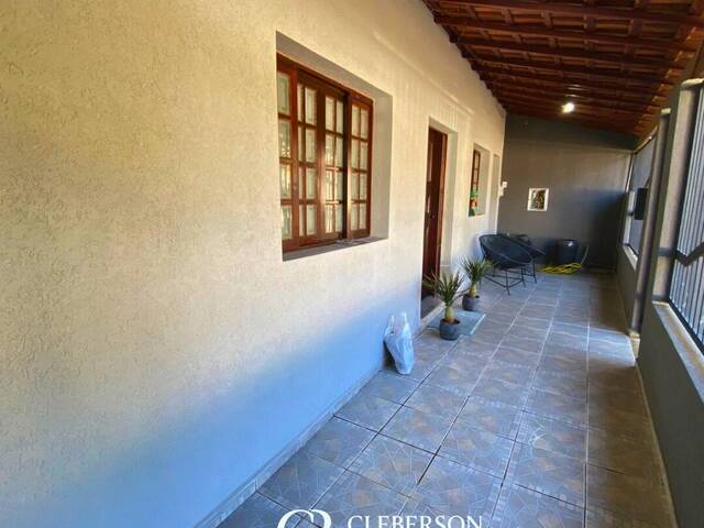 #113 - Casa para Venda em Pouso Alegre - MG - 2