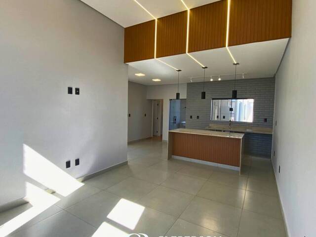 Casa para Venda em Pouso Alegre - 5