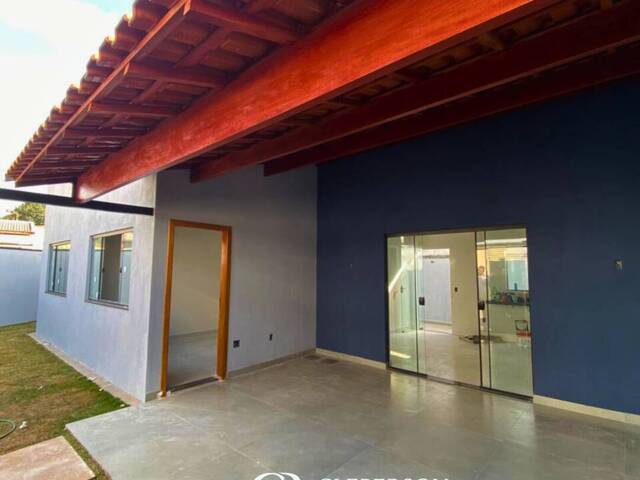#115 - Casa para Venda em Pouso Alegre - MG - 2